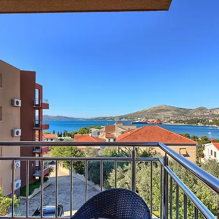 Apartman Apartman Fani *