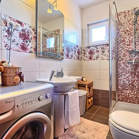 Apartman Fani