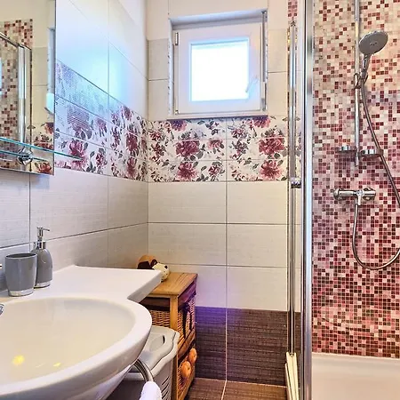 Apartman Fani